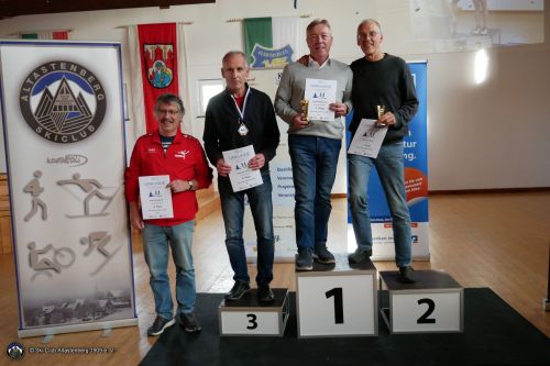 Siegerehrung des Hochsauerländer Laufcups am 27.10.2018 in der Dorfhalle Altastenberg